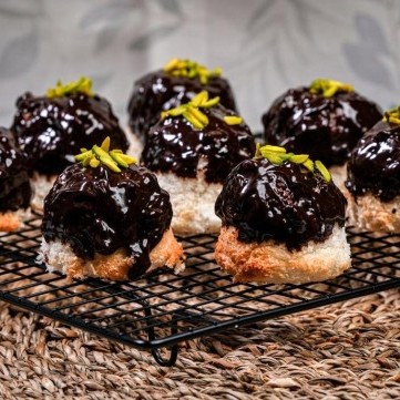 أقراص جوز الهند بالفيديو