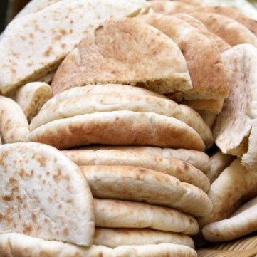 أنواع الدقيق واستخداماته لإعداد الخبز