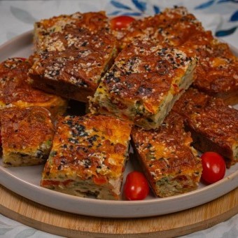 صينية عجة الخضار المشكلة بالفيديو