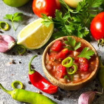 صلصة الكشري بالسكر والثوم