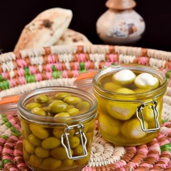 كرات اللبنة بالزيت