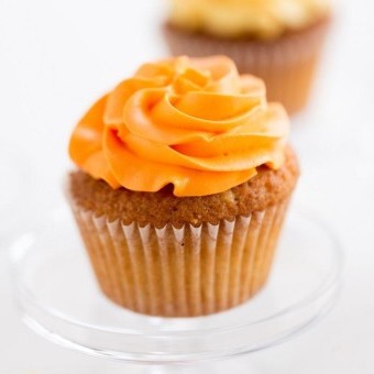 كب كيك البرتقال