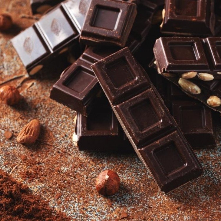 طريقة عمل شوكولاتة دارك للرجيم