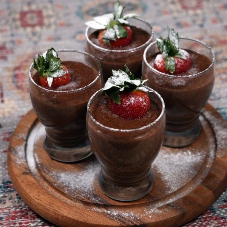 حلا سهل وسريع بالبسكويت والشوكولاتة بالفيديو