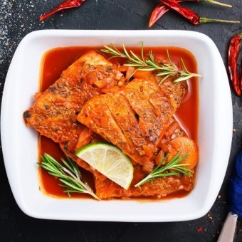 السمك بالصوص الأحمر