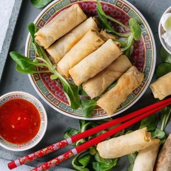 سبرينغ رول بالجبنة والفطر