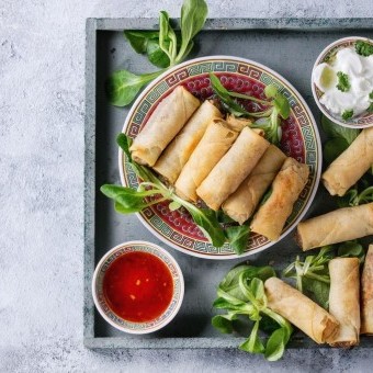 سبرينغ رول محشي بالخضار
