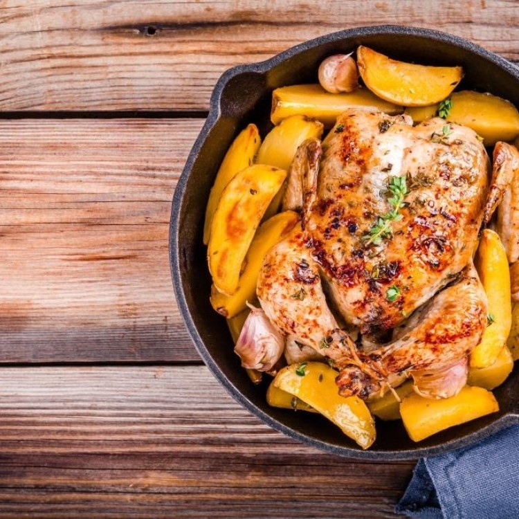 صينية الدجاج بالبطاطس والثوم