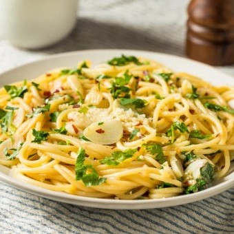 باستا بصوص الزبدة والثوم