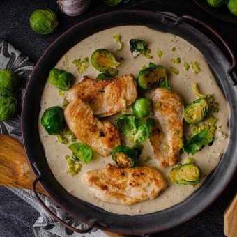 أصابع الدجاج بصوص كريمي