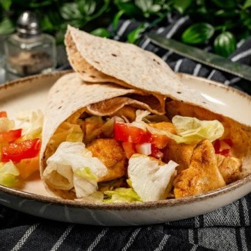 ساندويش تورتيلا زنجر