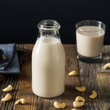 عصير الكاجو بالحليب والعسل