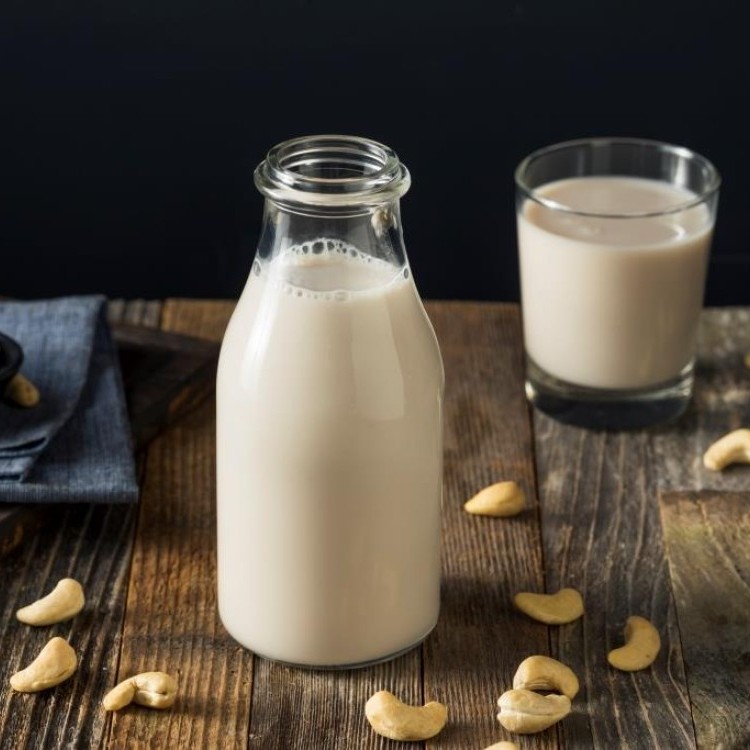 عصير الكاجو بالحليب والعسل