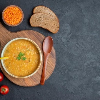 طريقة عمل شوربة العدس بالجزر