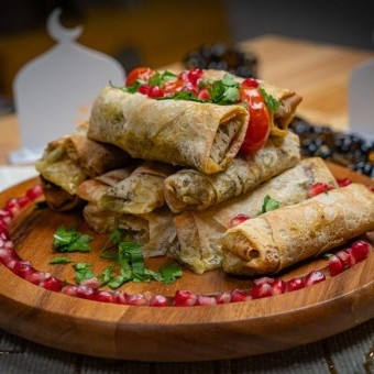 لفائف الحلومي المشوية بالفيديو