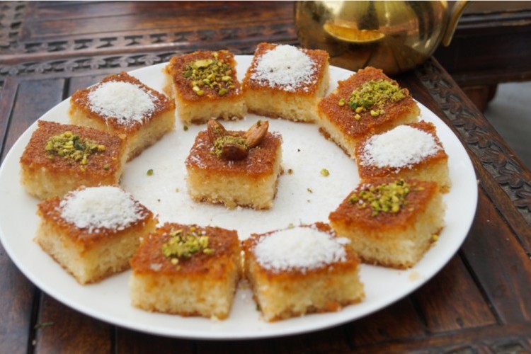 طريقة البسبوسة السعودية لضيافة اليوم الوطني السعودي