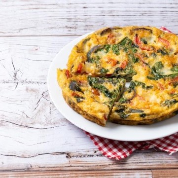 كيش بالبيض والخضار للفطور