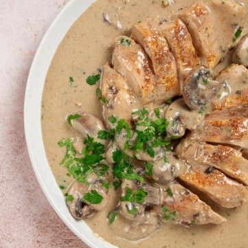 دجاج كريمي بالمشروم