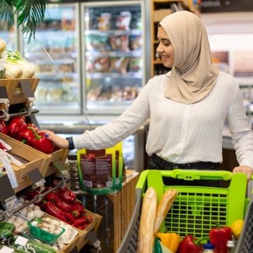 كيفية اختيار المكونات الطازجة لمائدة رمضانية أكثر فائدة