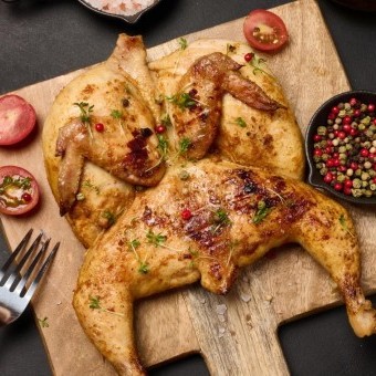 دجاج مشوي بمكونات بسيطة