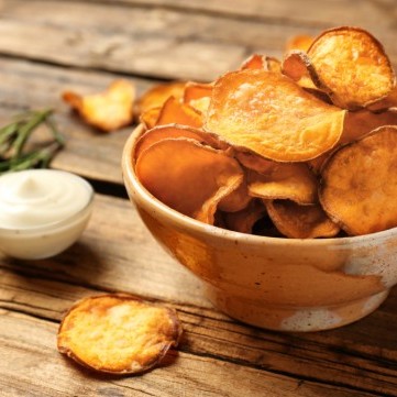 شيبس البطاطا الحلوة بالقلاية الهوائية صحي وخفيف
