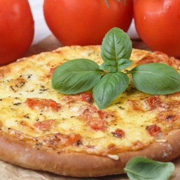 فطاير بالمحمرة والجبنة