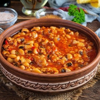 لوبيا باللحمة المفرومة