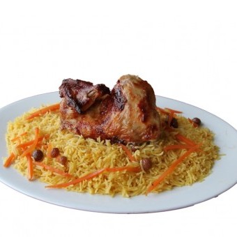 أرز بخاري بالدجاج والجزر