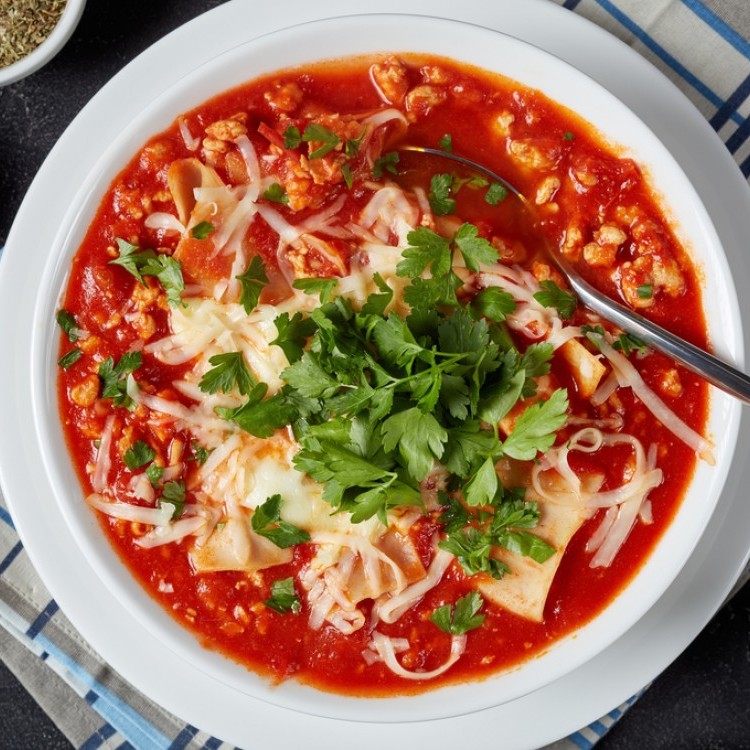 شوربة اللازانيا