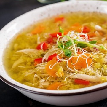 شوربة شعيرية بالليمون