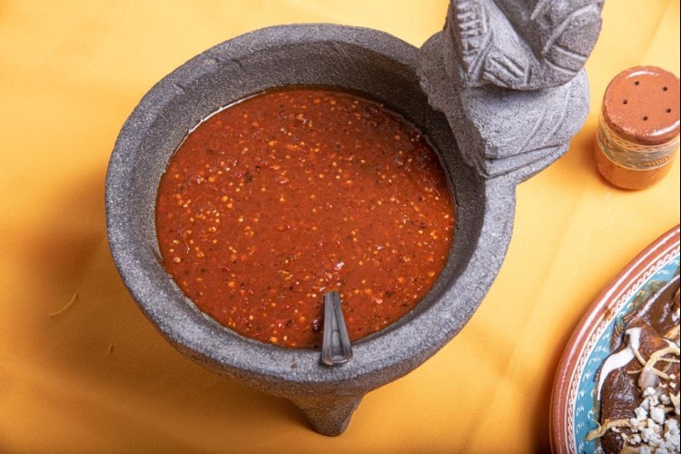 سلطة الدقوس