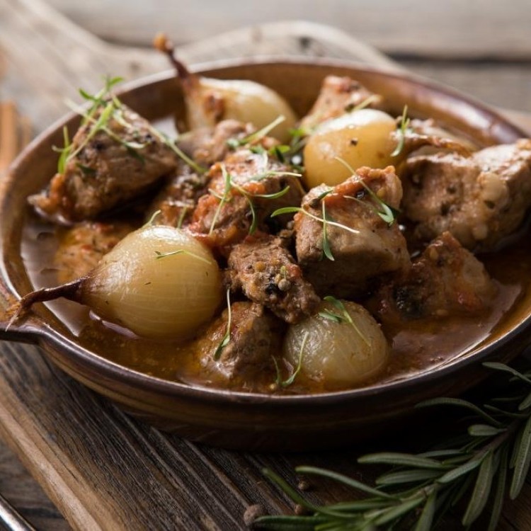 معلاق الخروف بالبصل والثوم