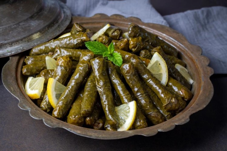ورق العنب المحشي بالنكهة الشامية