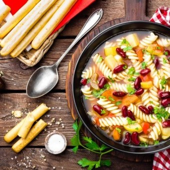 شوربة مينيستروني