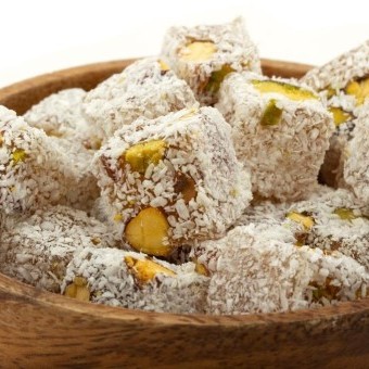 الملبن التركي بالمكسرات