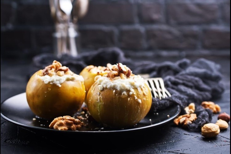 حلى تفاح بالجوز والعسل كيتو