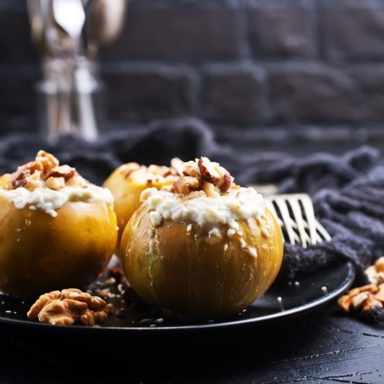 حلى تفاح بالجوز والعسل كيتو