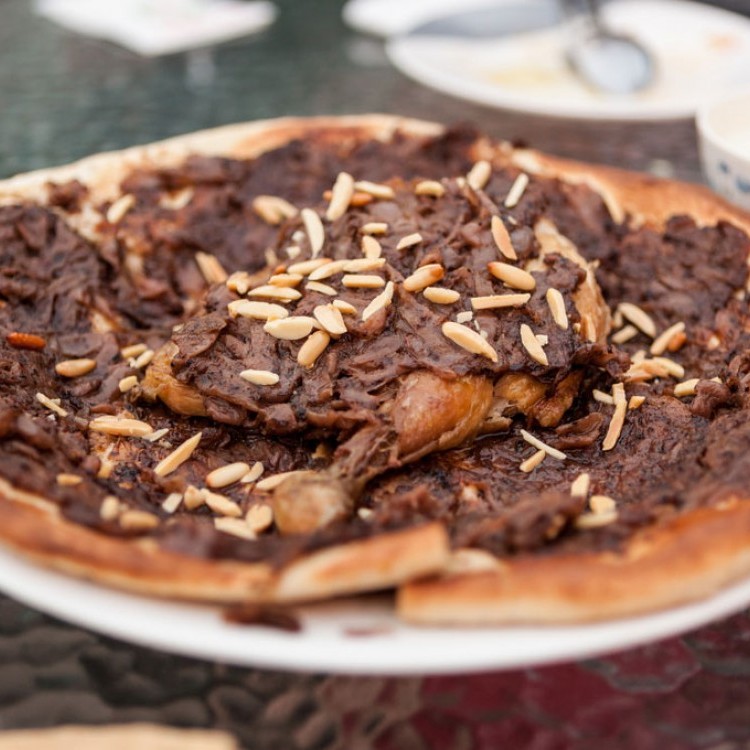 مسخن بالدجاج