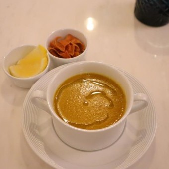 شوربة العدس بالجزر والكمون