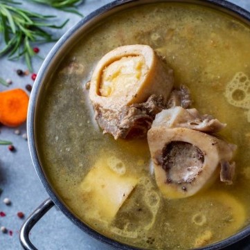 شوربة عظم اللحم