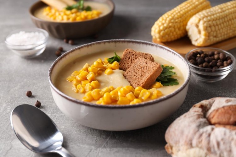 شوربة الذرة والبطاطا