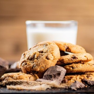 يوم الكوكيز... كيف تحصلين على الطري من الداخل والمقرمش من الخارج؟