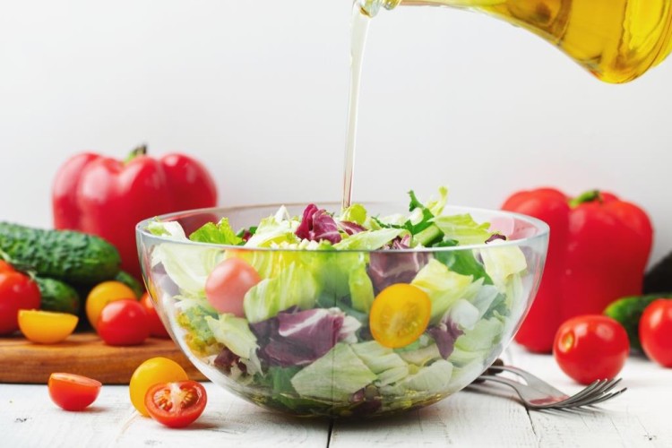 صلصة لجميع أنواع السلطات