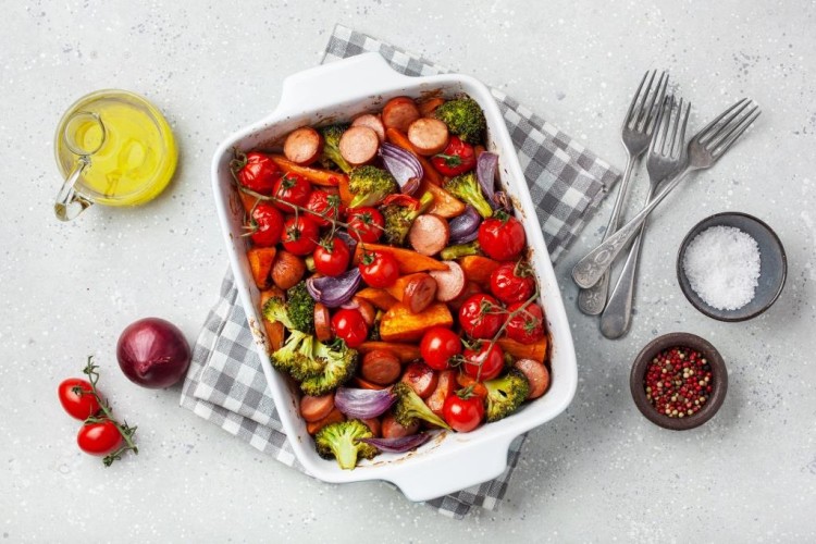 طاجن خضار مشكل بزيت الزيتون