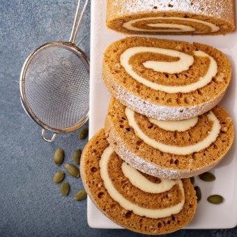 كيك رول باليقطين