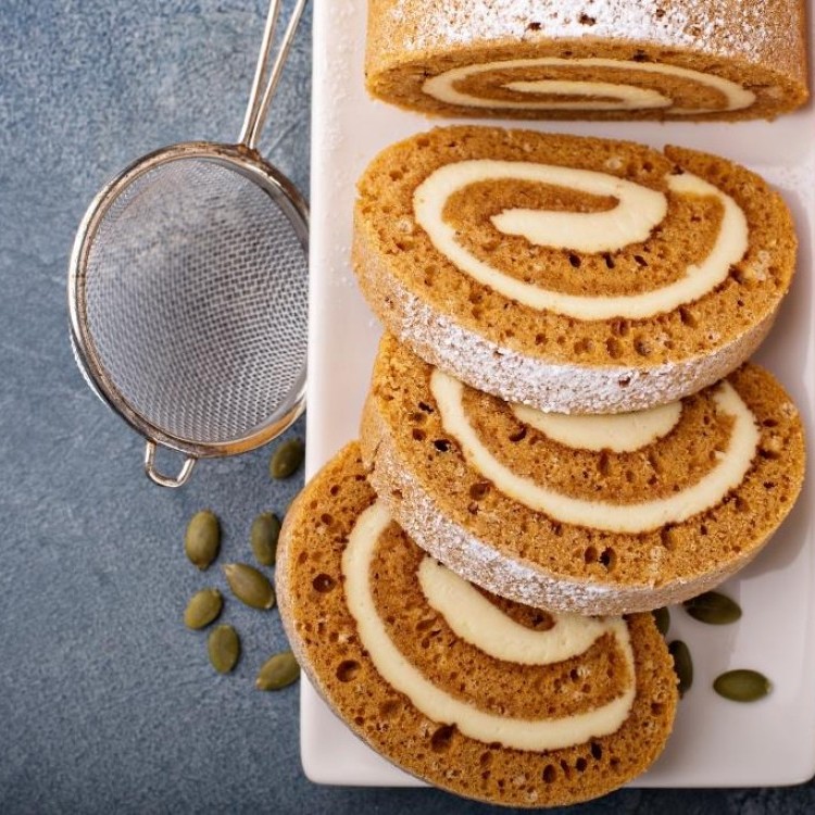 كيك رول باليقطين