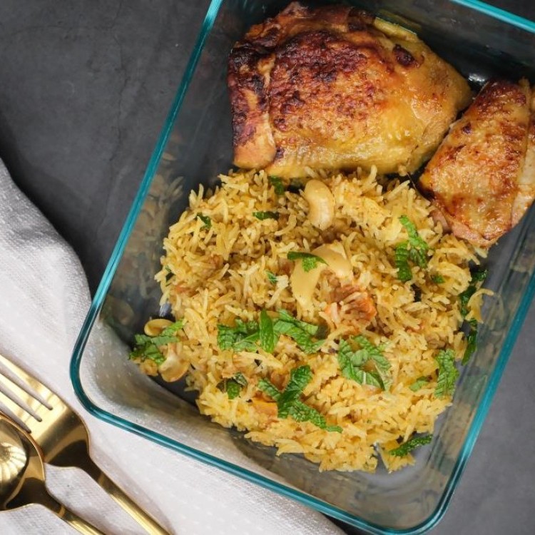 الأرز المبهر مع الدجاج المشوي بالفرن