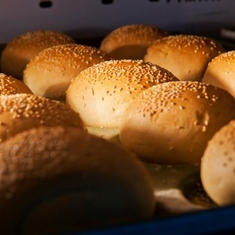 خبز البرجر المنزلي