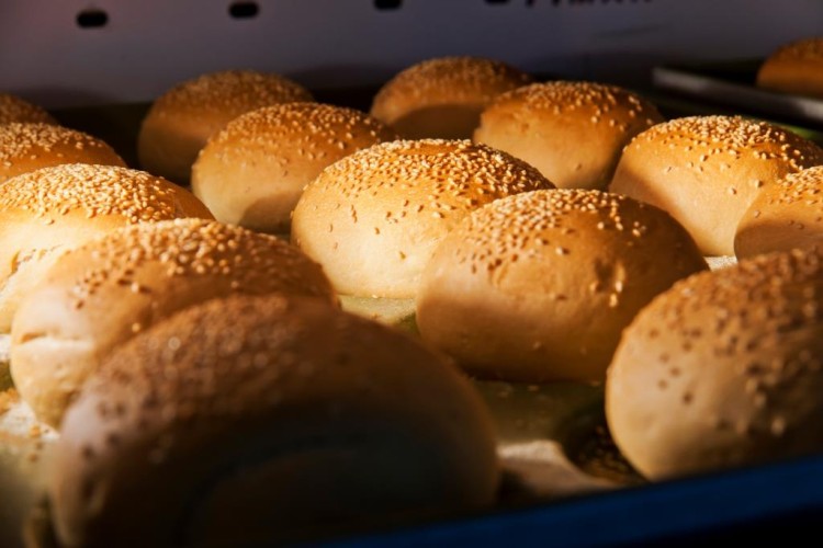 خبز البرجر المنزلي