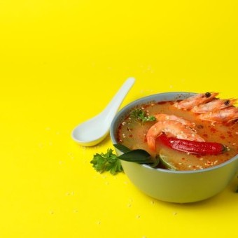 طريقة عمل شوربة قشر الجمبري